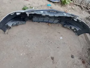 Front Bumper Auris 2007-2011