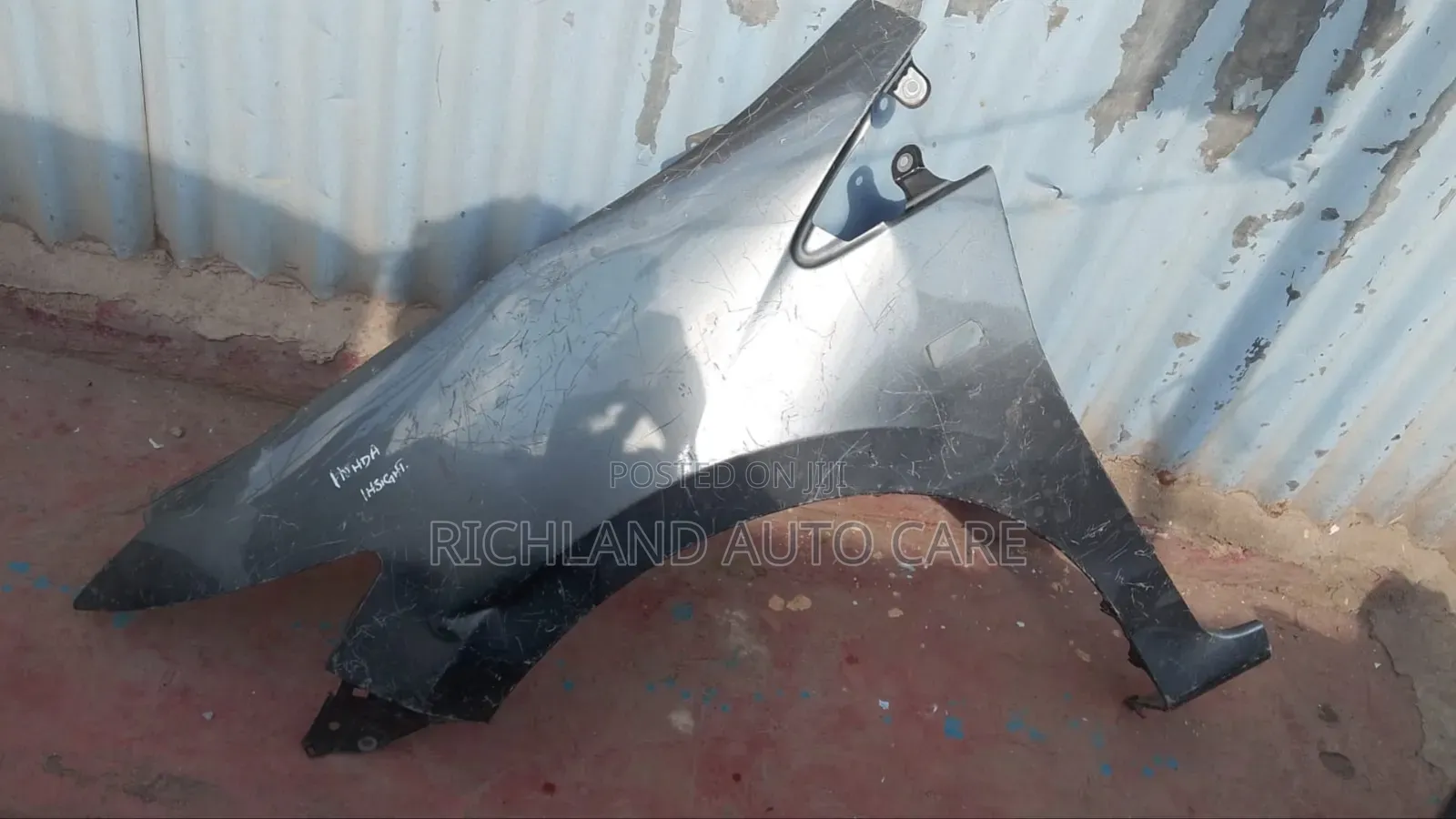Honda Insight Wing) Fender