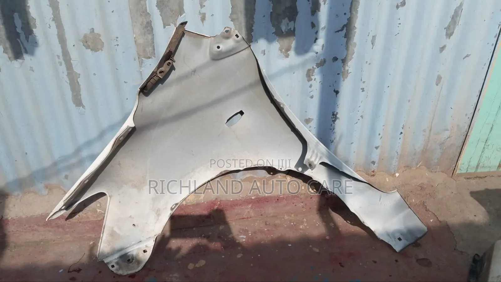 Toyota Belta Fender /Wings