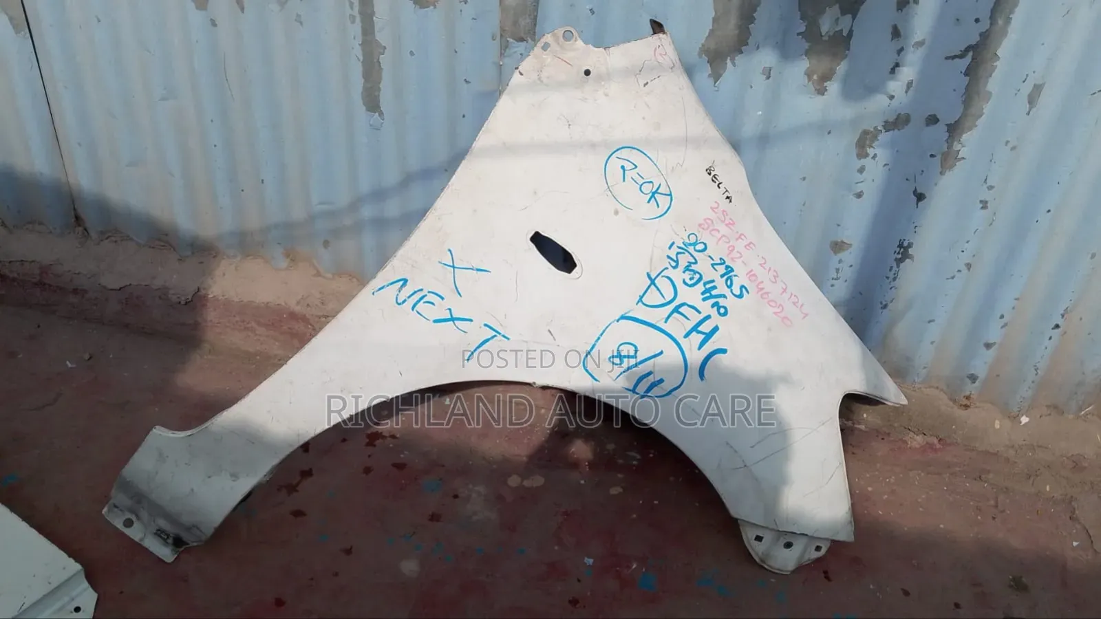 Toyota Belta Fender /Wings