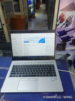Laptop HP EliteBook 820 G4 8GB Intel Core I7 SSD 256GB