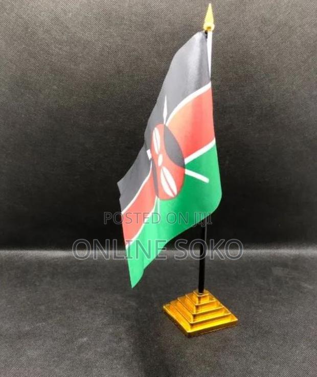 Mini Table Desk Kenya Kenyan Flag Banner Décor Stand