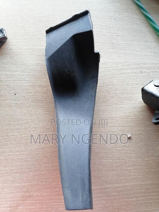 Windscreen Finisher for Nissan Teana