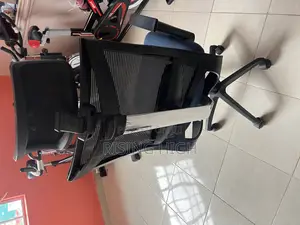 Ergonomic Highback With Back Support