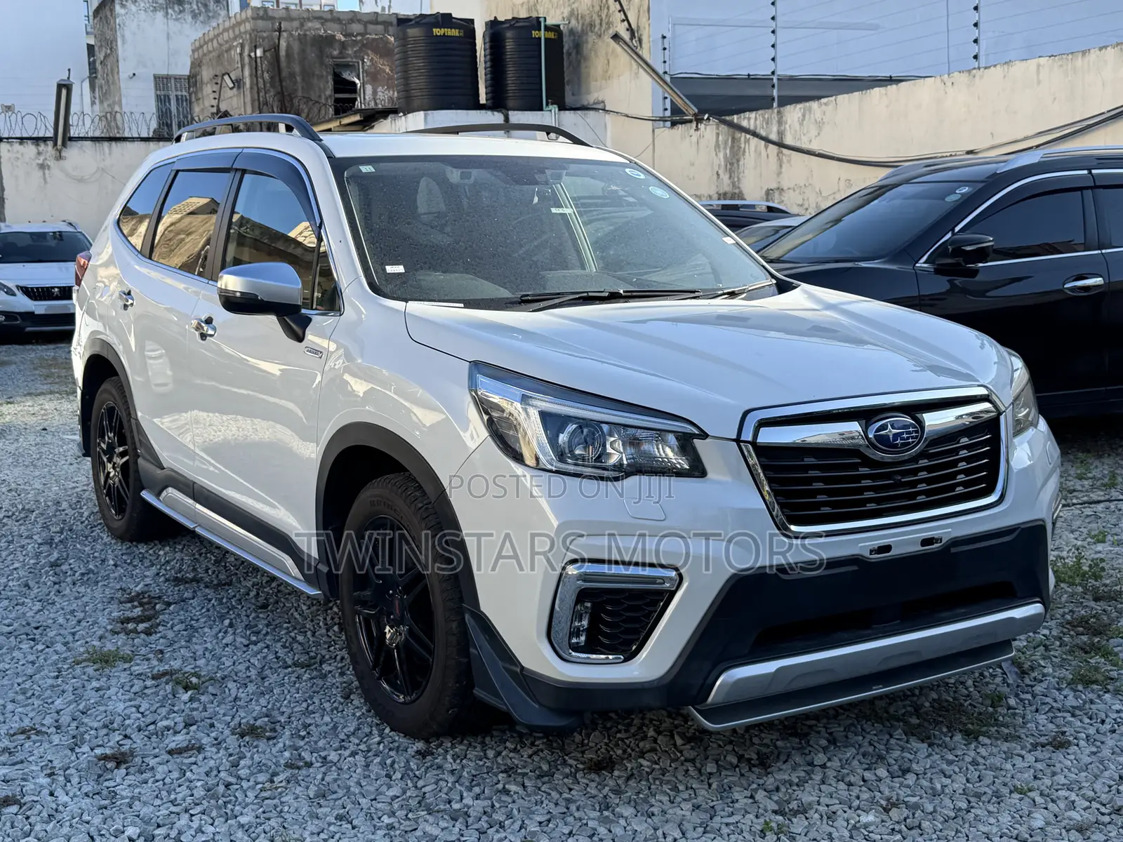 Subaru Forester Touring AWD 2019 White