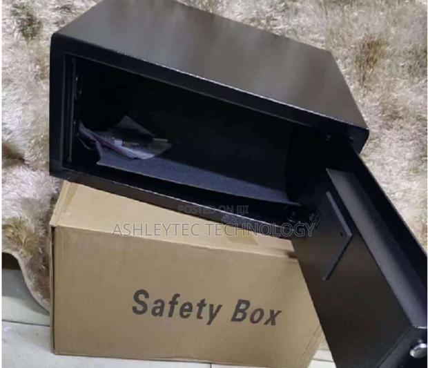 Electronic Safe Box Lcd Display Automatic/ Key Safe Hotel