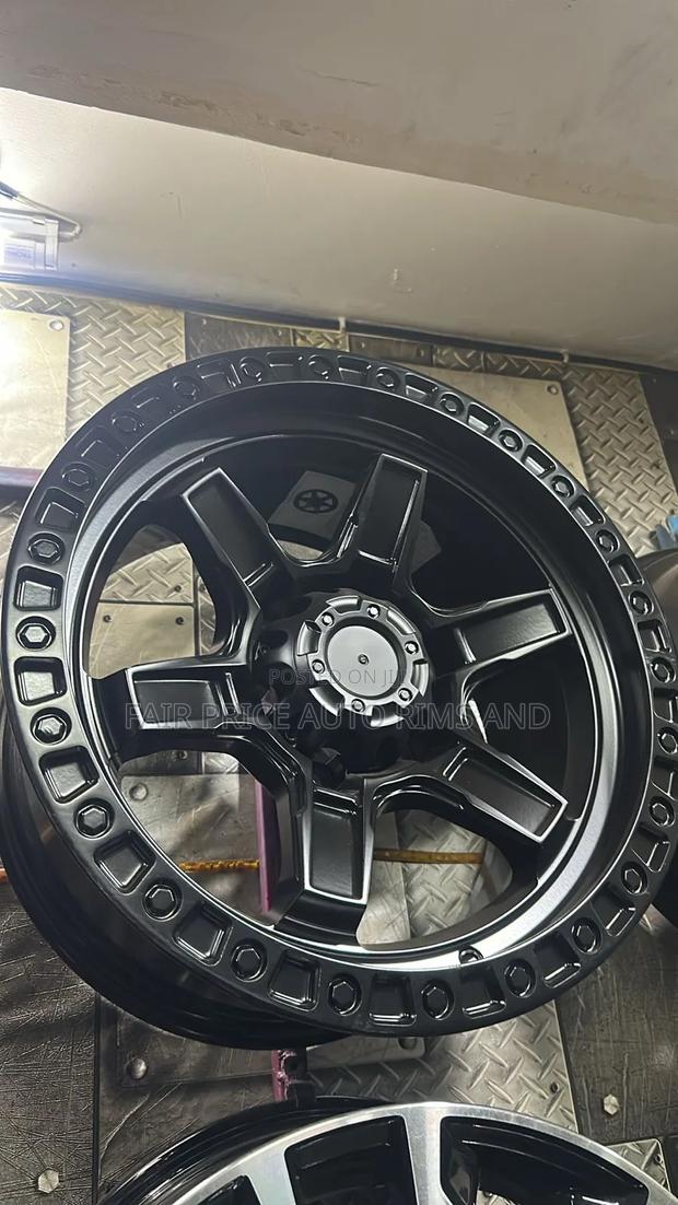 Size 17 Prado Rims - thumbnail 2