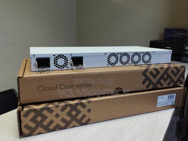 Mikrotik Ccr2116-12g-4s+ Cloud Core Router - thumbnail 3