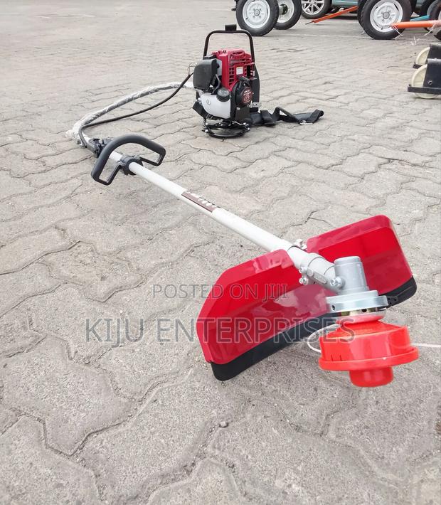 Brush Cutter Machine, 4stroke Petrol Powered
