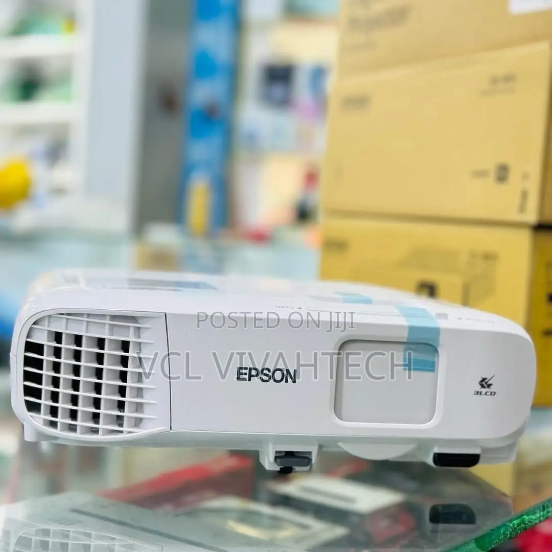 Epson Eb-W51 || 4000 Lumen || Projector