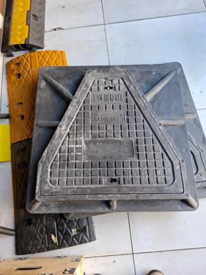 Triangular Manhole Cover - thumbnail 2