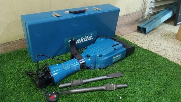 Makita Demolisher/ Antie Vibration Demolisher Breaker