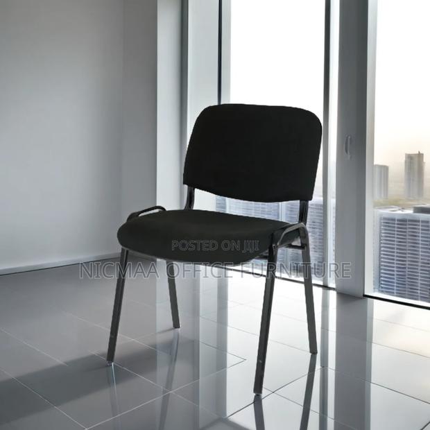 Toscar Visitors Chair - thumbnail 2