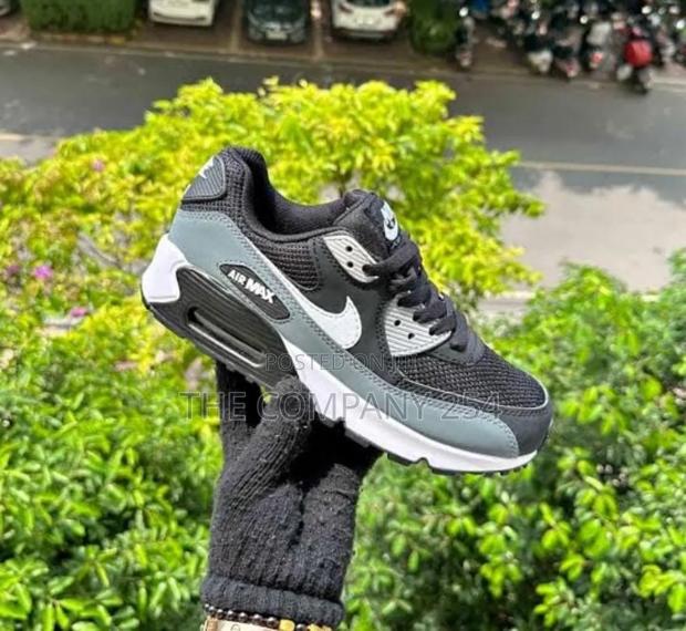 Quality Unisex Leather Airmax Sneakers Shoes Available - thumbnail 6