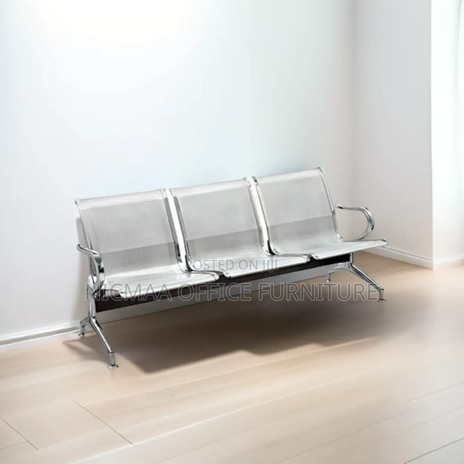 3-Link Waiting Bench