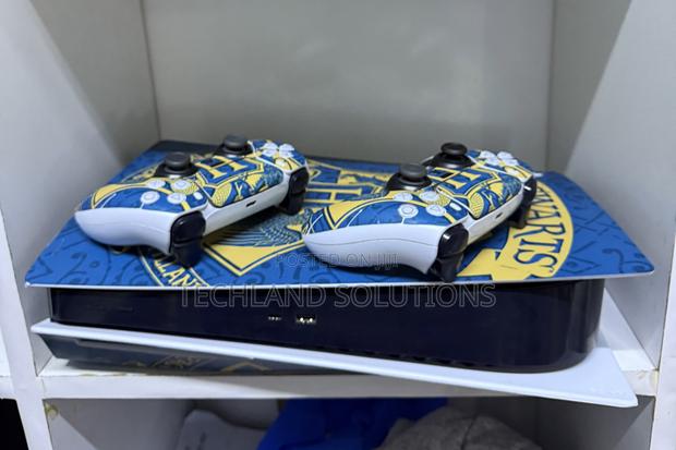 Neatly Used Playstation 5 Standard + 2 Pads - thumbnail 2