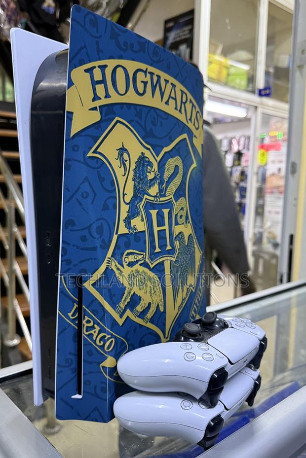 Fairly Used Sony Ps5 Standard - thumbnail 7