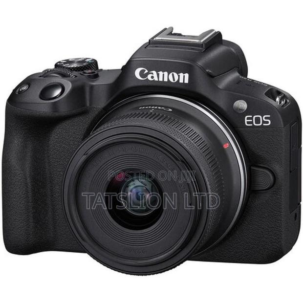 Canon Eos R50 With 18-45mm Lens