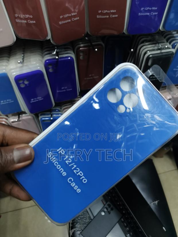 Andate iPhone 12/12 Pro Case, Soft Liquid Silicone Rubber - thumbnail 3