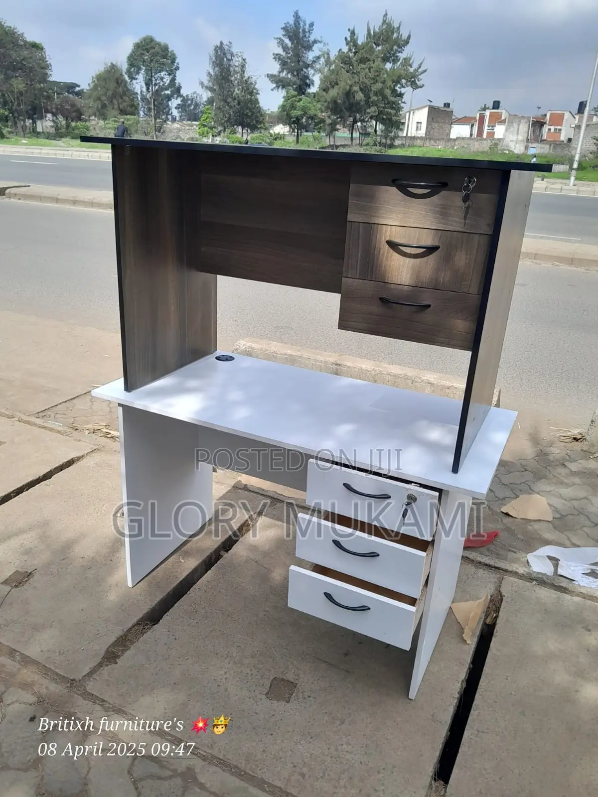 Grey White 1.2 M Office Desk Table