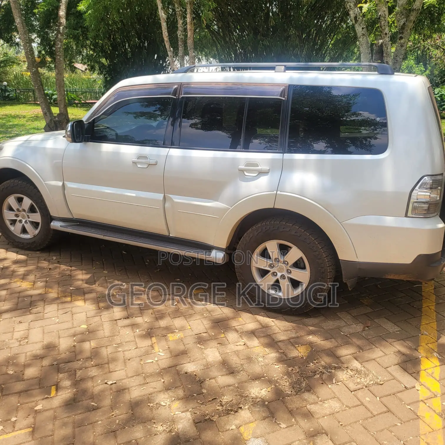 Mitsubishi Pajero 2007 White