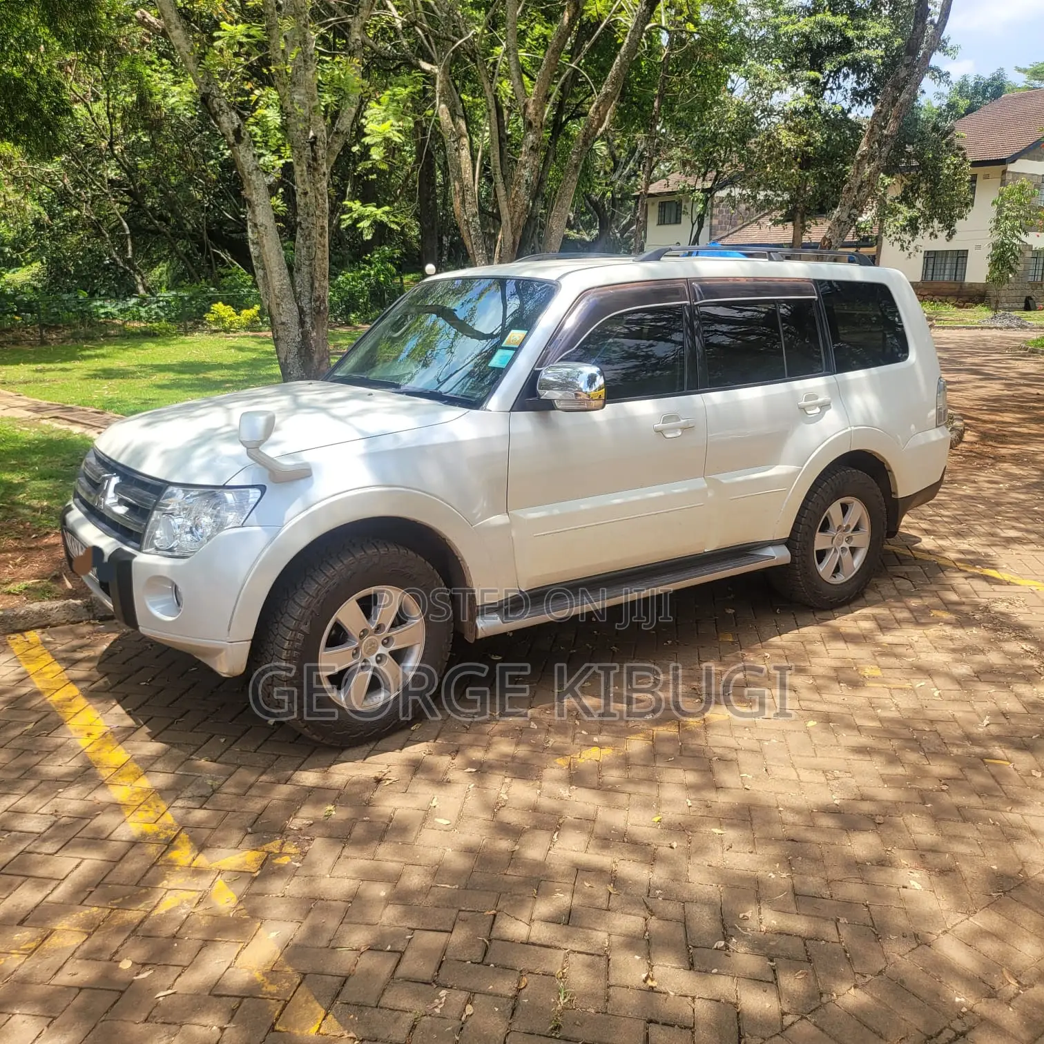 Mitsubishi Pajero 2007 White