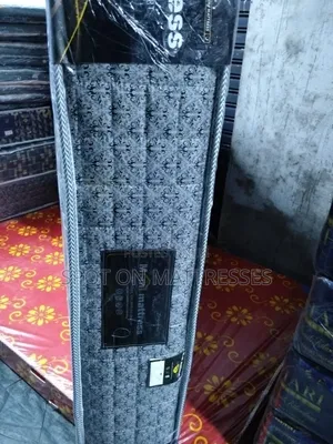 Forever Bouncy! Offer for Spring Mattress 4by6 10inch Thick.
