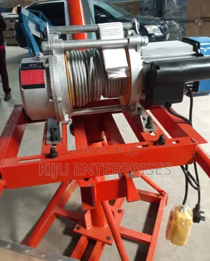 Lifting Craine or Hoist 5.5hp