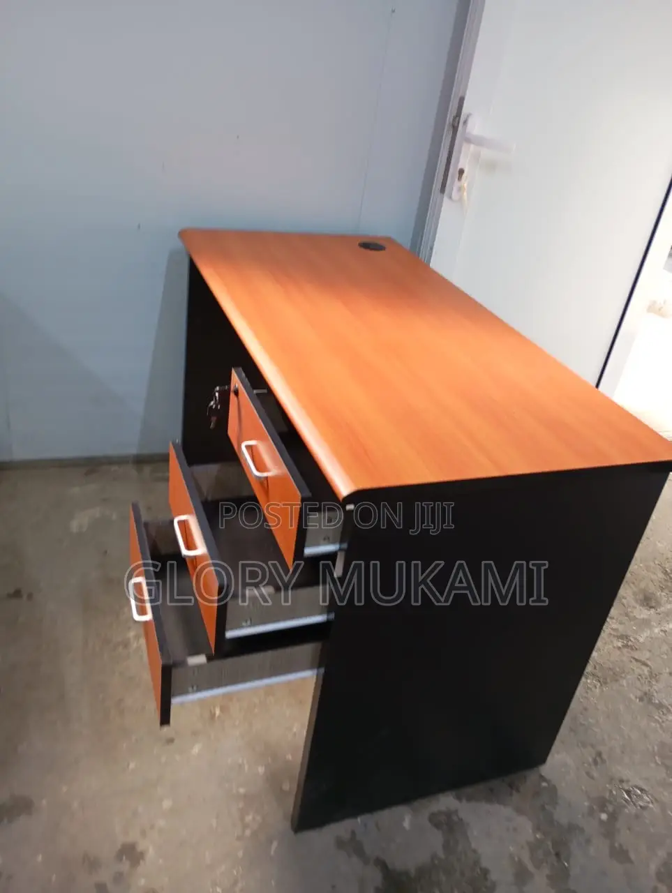Executive Office Desk Table 1.2 M
