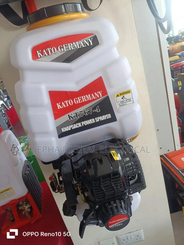 Knapsack Sprayer - thumbnail 3