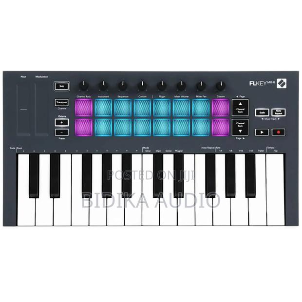 Novation Flkey Mini