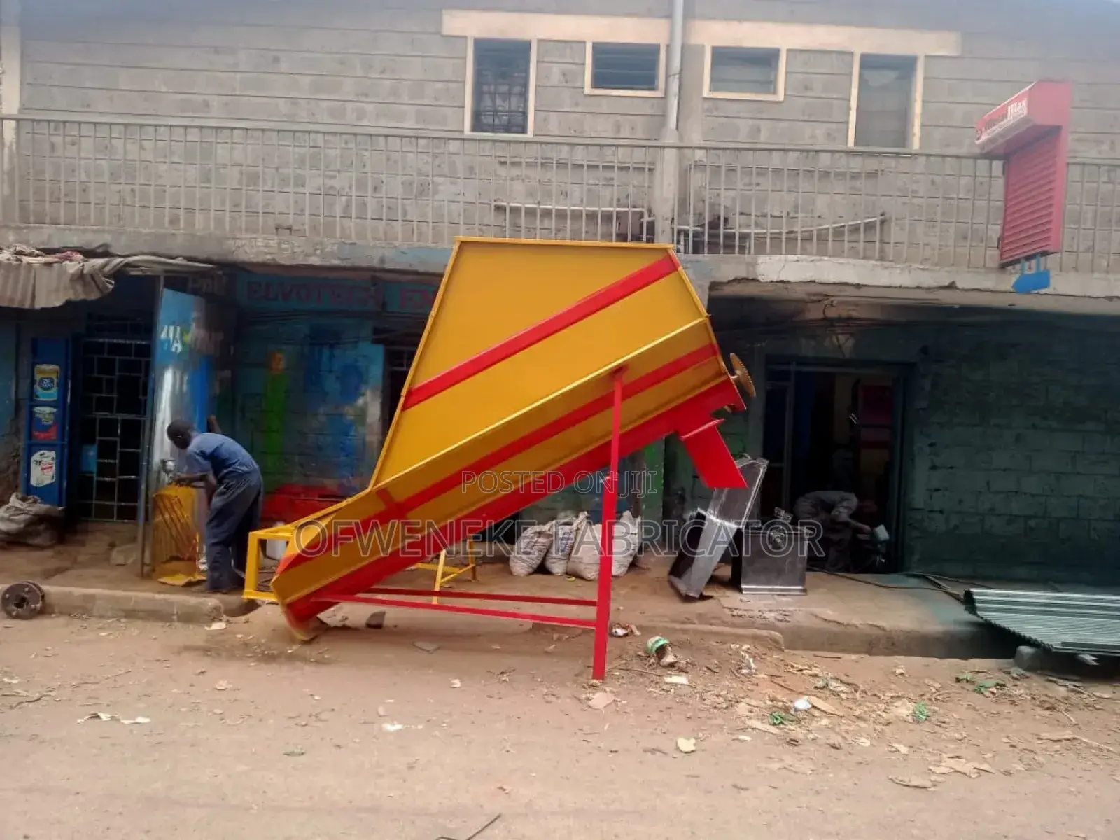 Feed Mixer