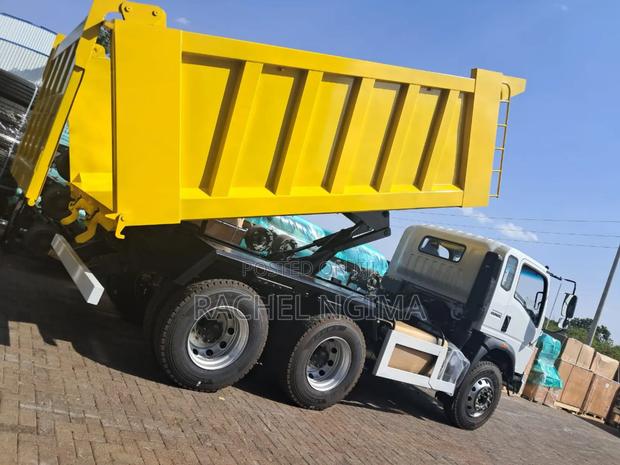 H3 Tipper 220hp - thumbnail 3