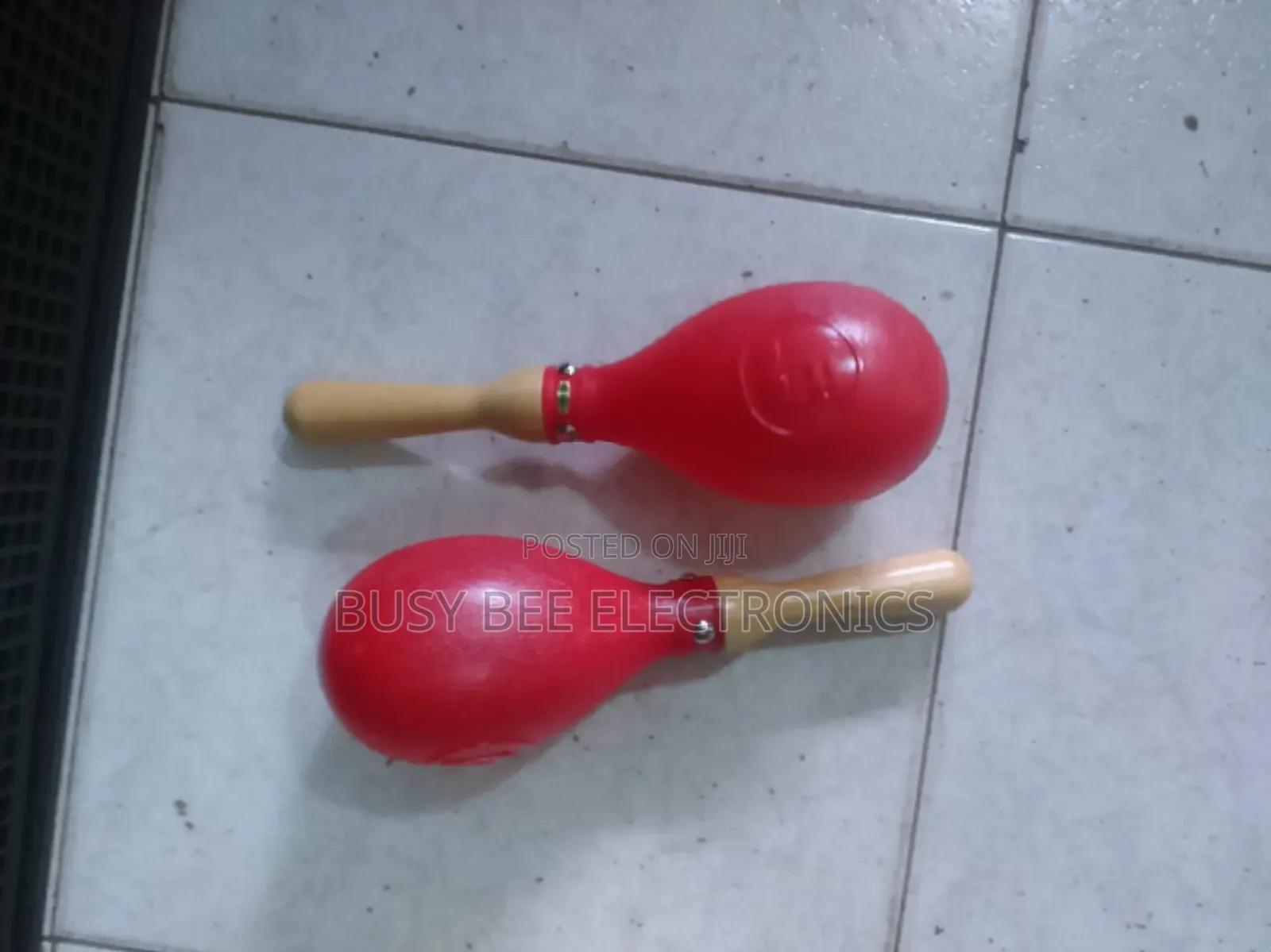 Maracas Hand Shaker