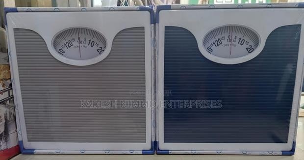 Best Analogue Bathroom Scale in Stock - main view