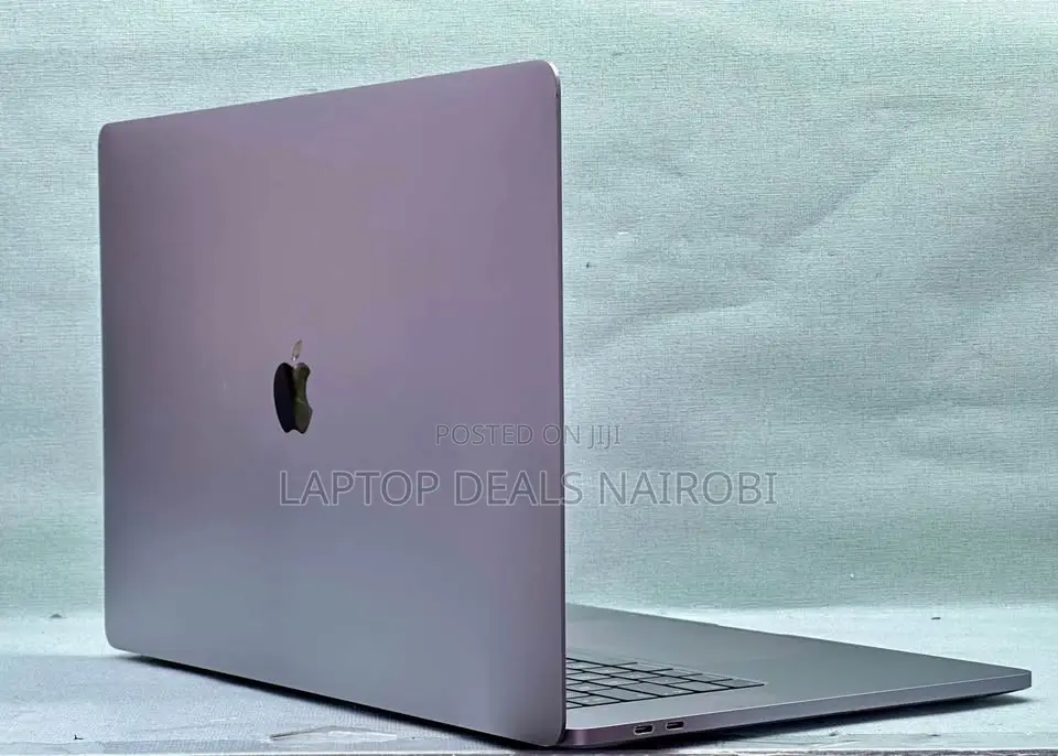Laptop Apple MacBook Pro 64GB Intel Core I9 SSD 2T