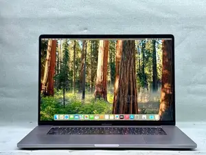 Laptop Apple MacBook Pro 64GB Intel Core I9 SSD 2T