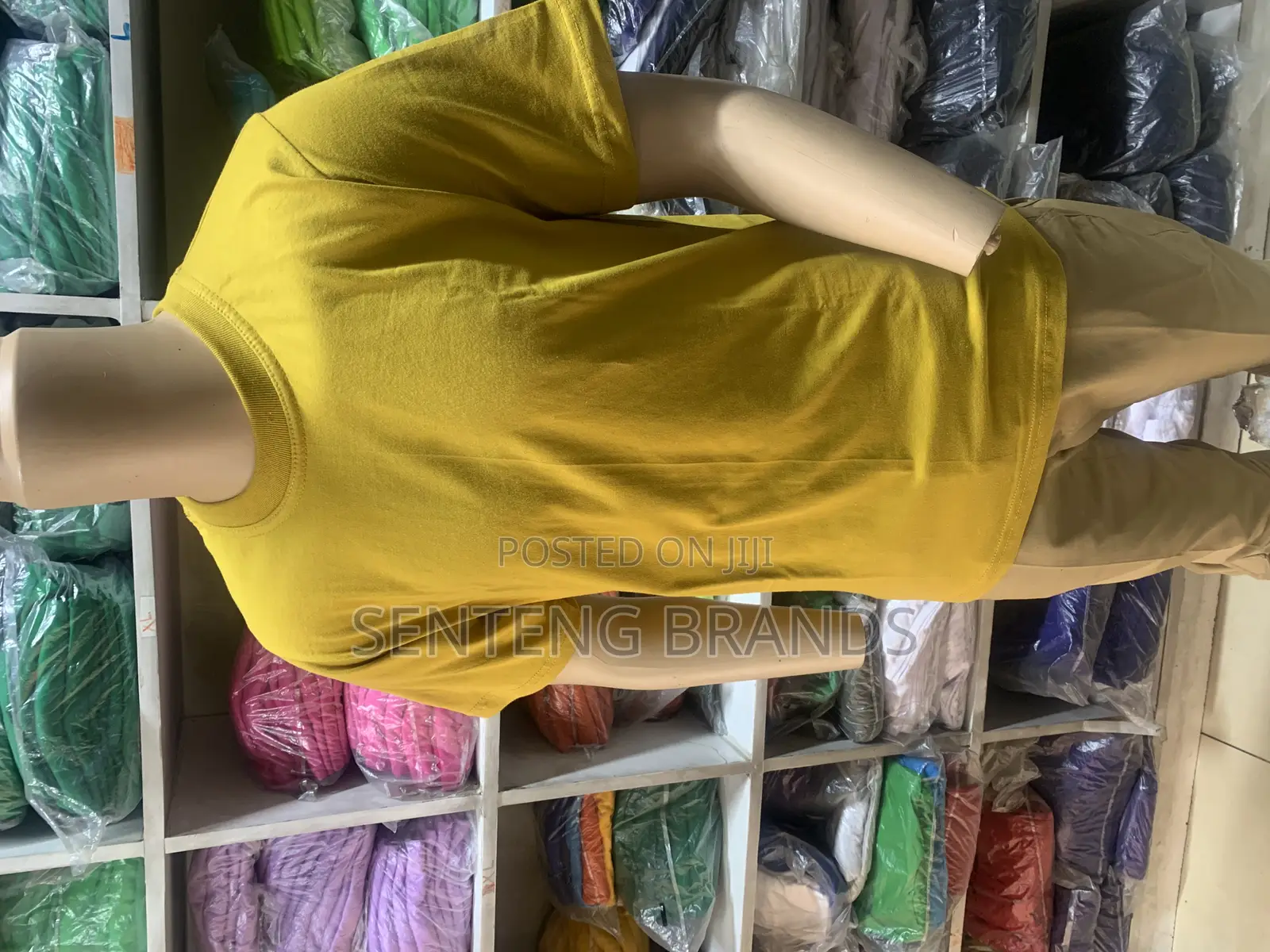 Murstard Yellow