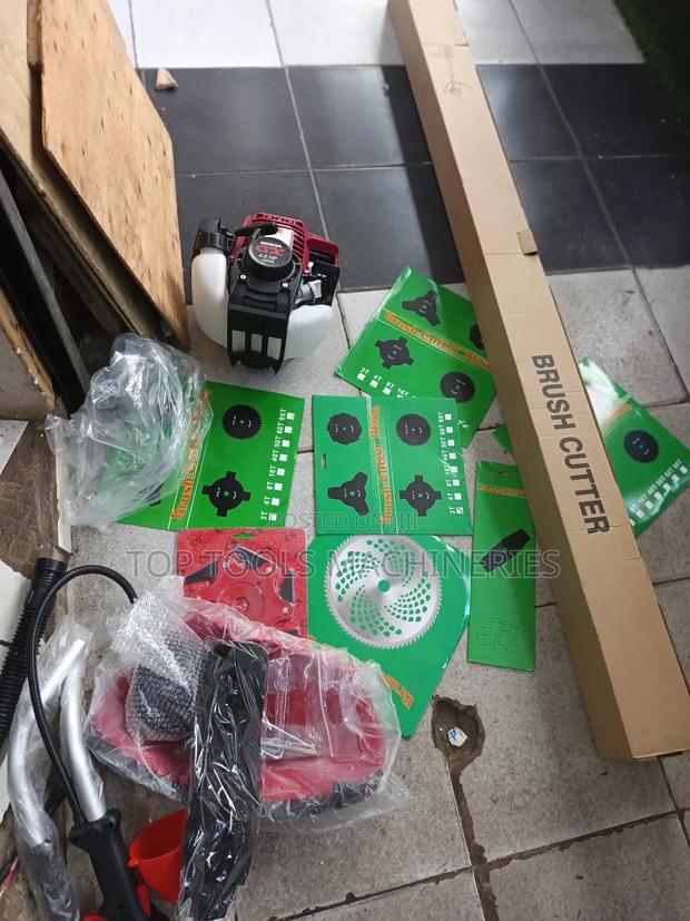 Honda Brush Cutter 4 Stroke With 8 Blades - thumbnail 2