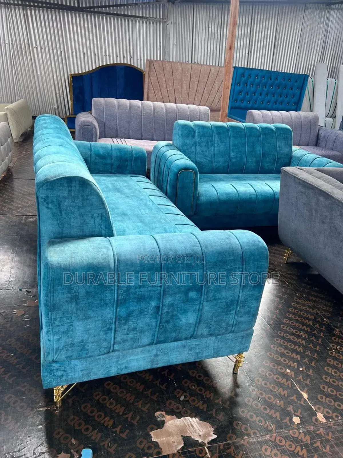 5 Seater  Sofa With Golden  Leg