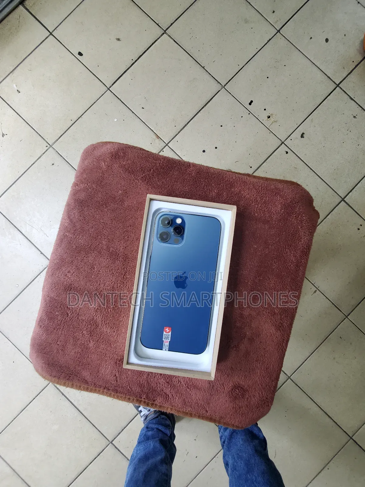 New Apple iPhone 12 Pro 256 GB Blue