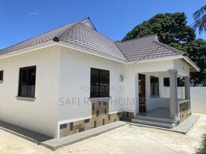 3bdrm Bungalow in Bamburi for sale - thumbnail 2