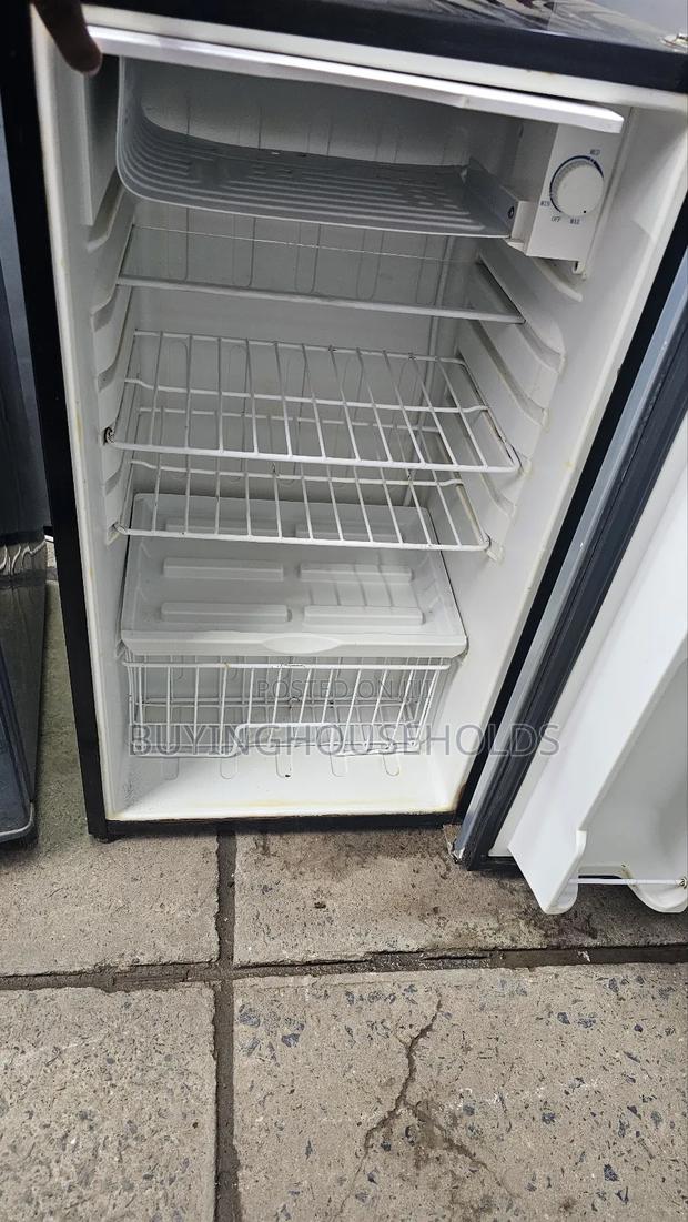 Ramtons 95l Fridge - thumbnail 4