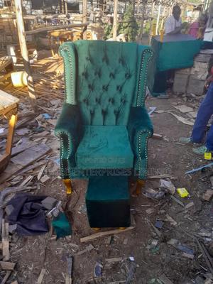 Green King Size With Puffs - main view