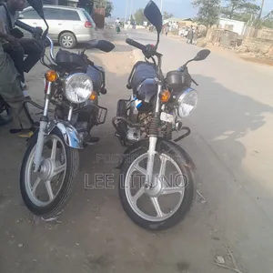 TVS HLX 125 2020 Black
