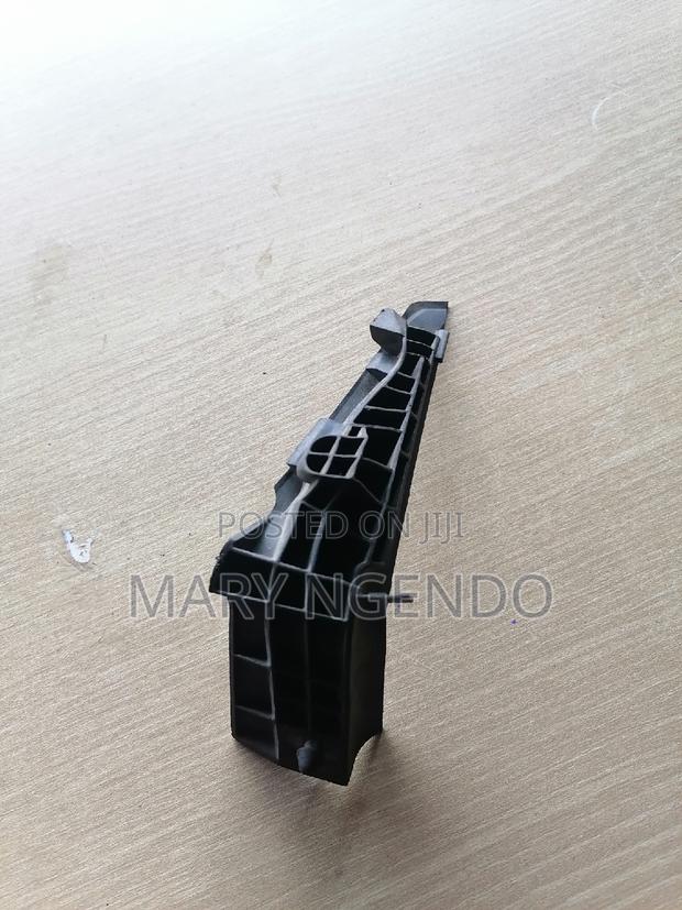 Windscreen Finisher for Toyota Mark X