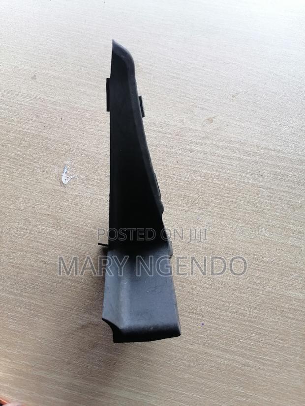 Windscreen Finisher for Toyota Mark X - thumbnail 2