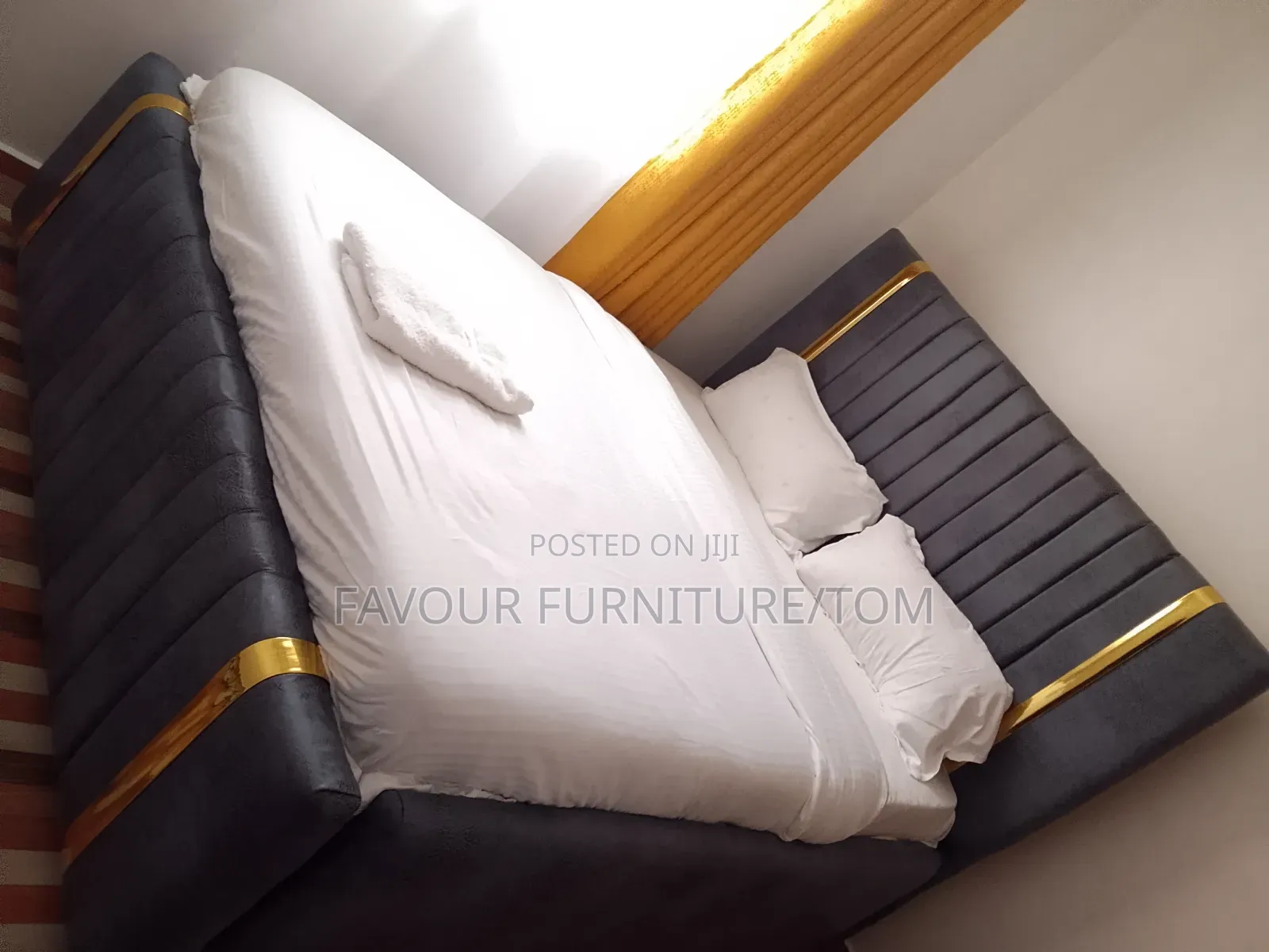Tufted Chesterfield Beds 5x6