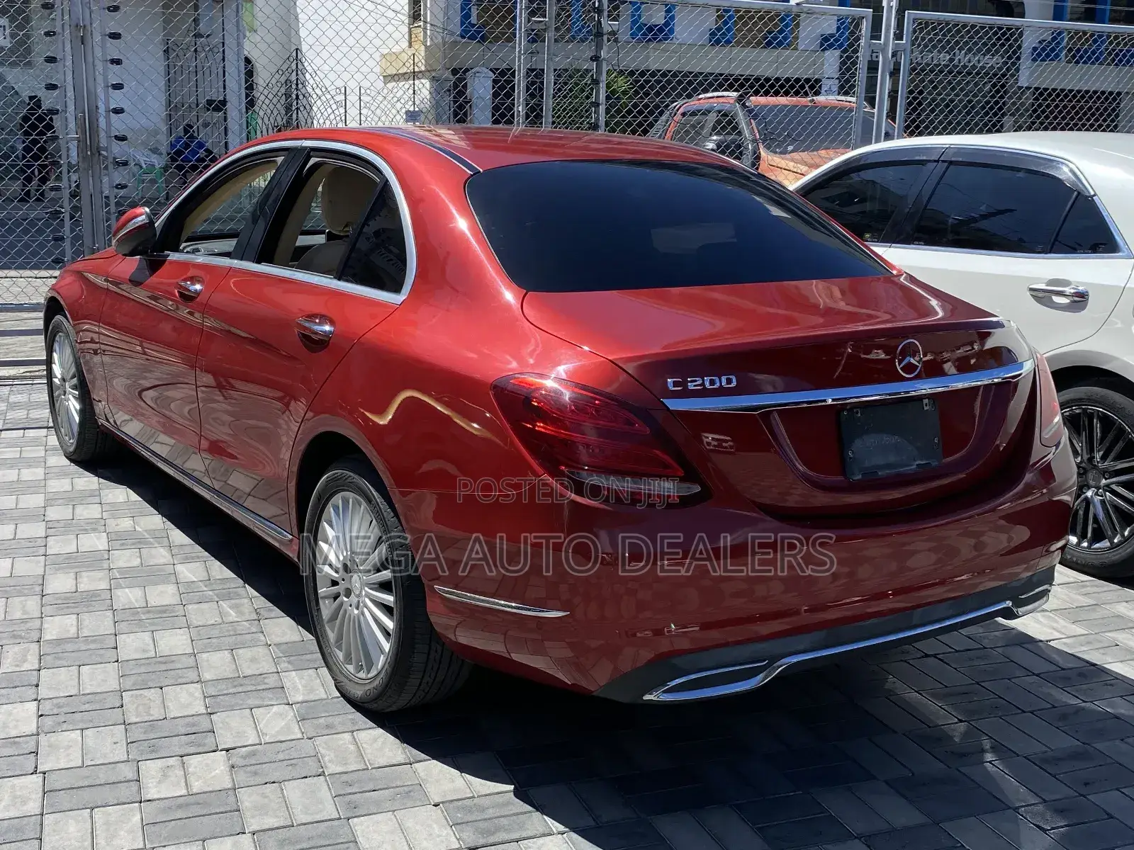 Mercedes-Benz C200 2018 Red