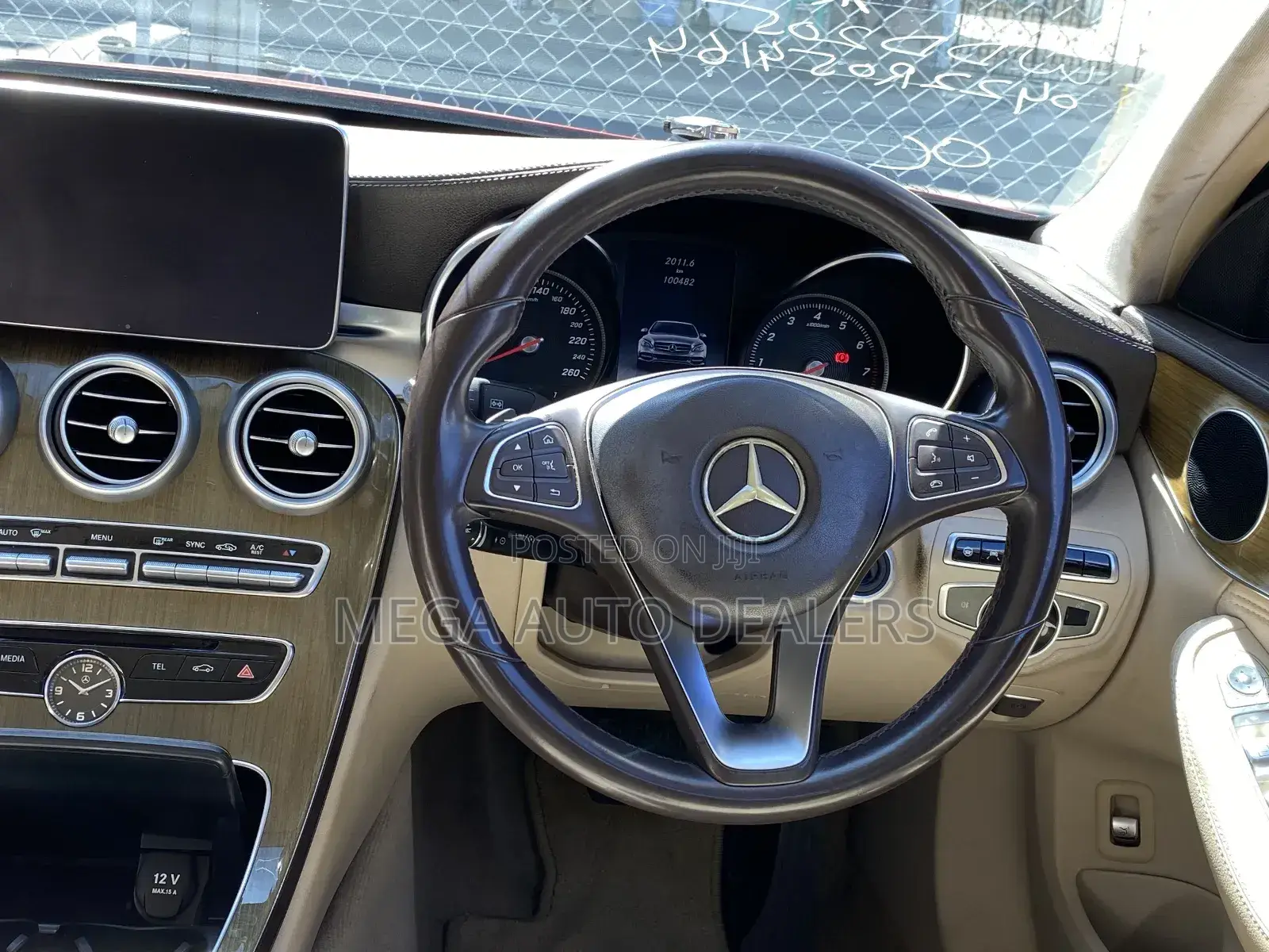 Mercedes-Benz C200 2018 Red